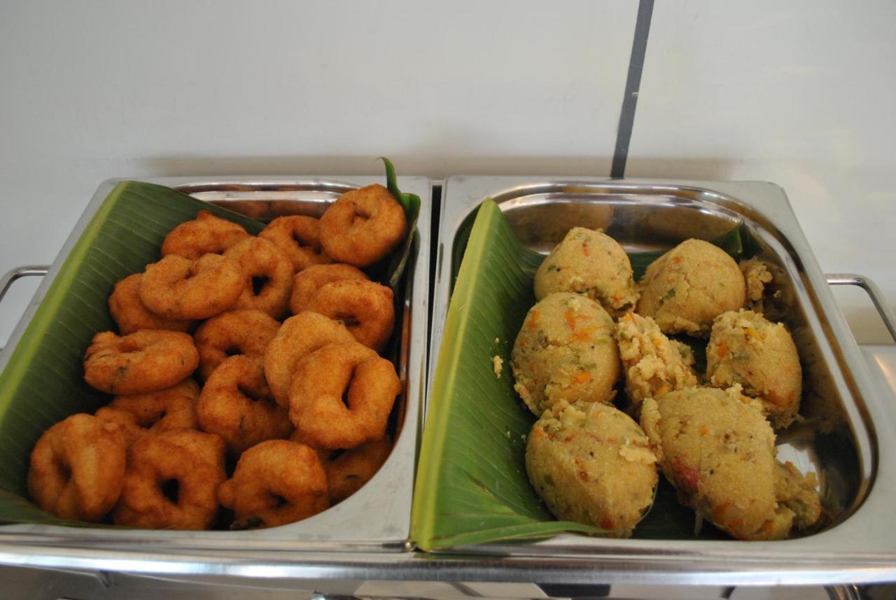 Daswal B&B Hotel Madikeri Luaran gambar