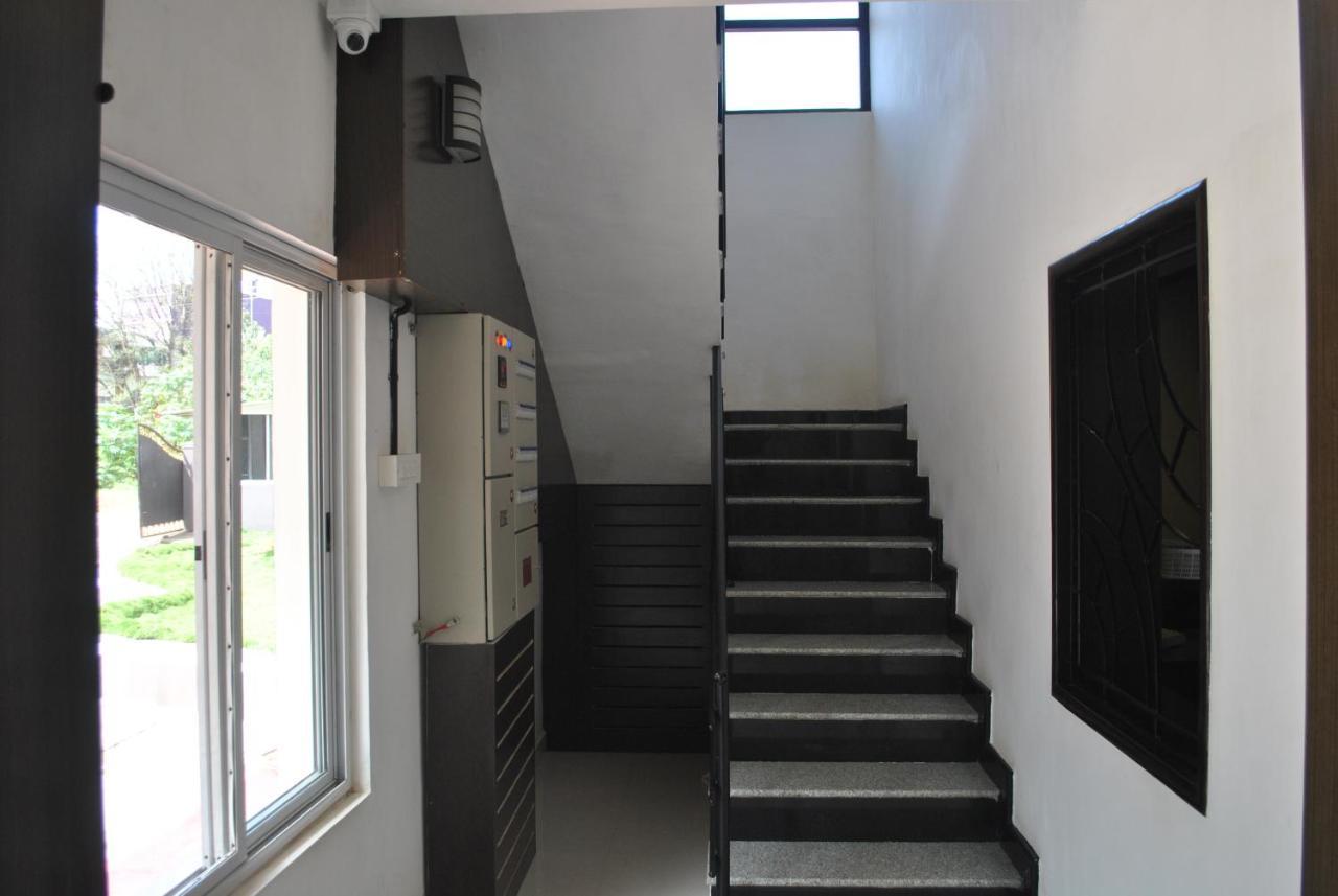 Daswal B&B Hotel Madikeri Luaran gambar